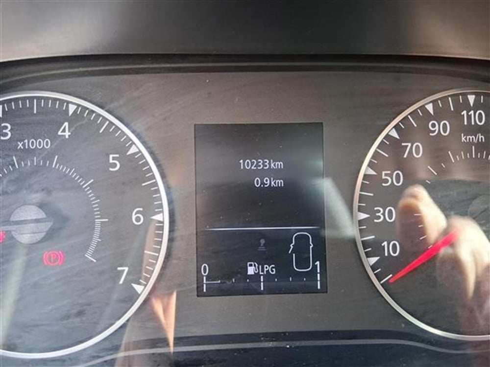 Dacia Duster usata a Firenze (15)