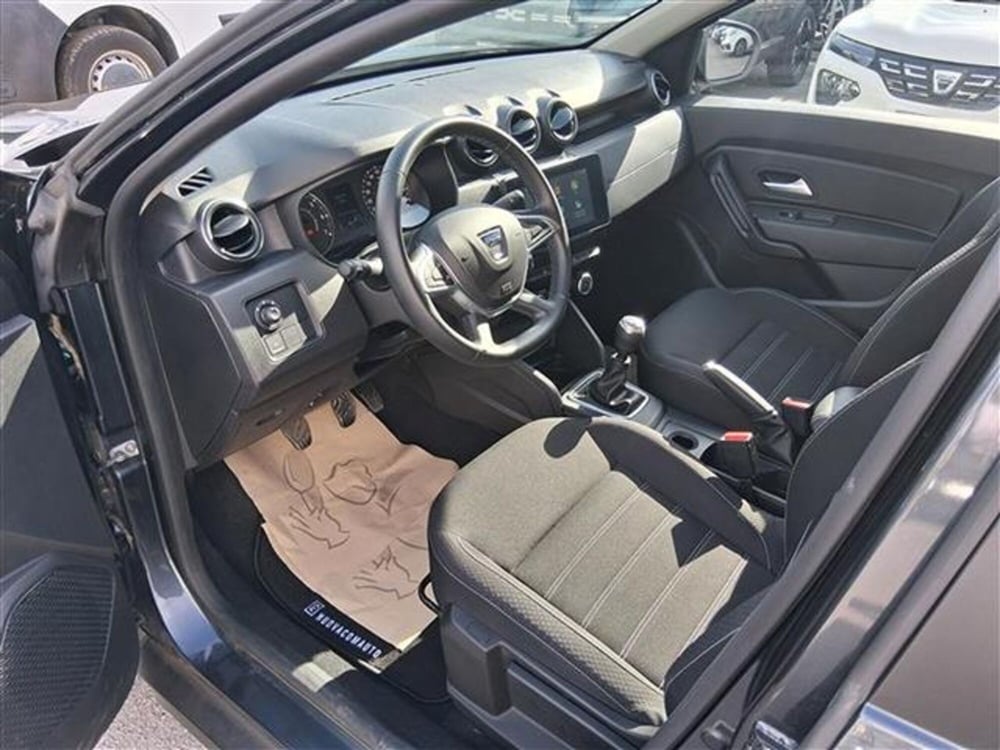 Dacia Duster usata a Firenze (6)
