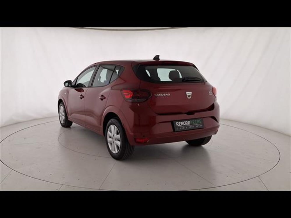 Dacia Sandero usata a Milano (6)