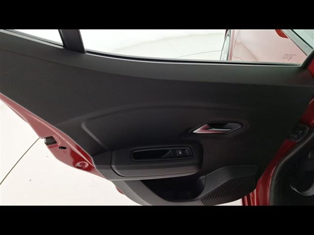 Dacia Sandero usata a Milano (9)