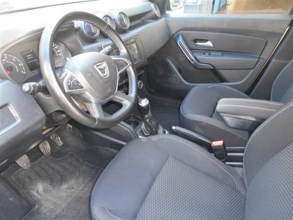 Dacia Duster usata a Firenze (12)