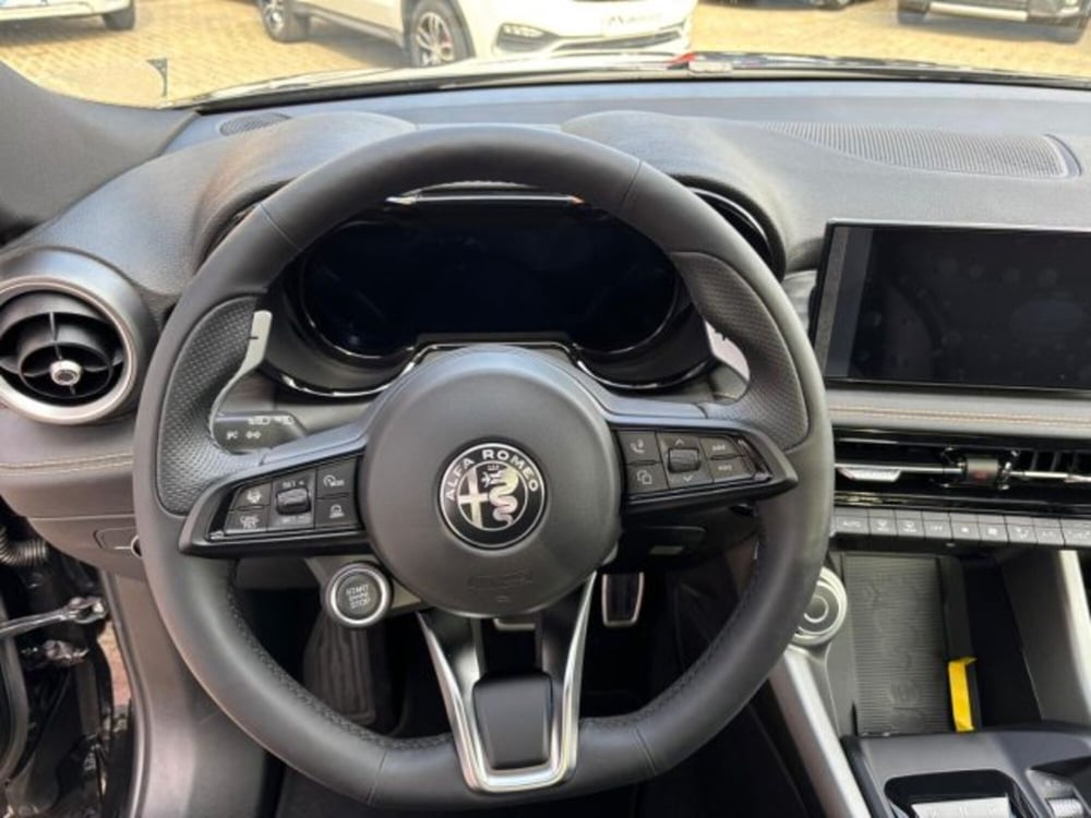 Alfa Romeo Tonale nuova a Cuneo (11)