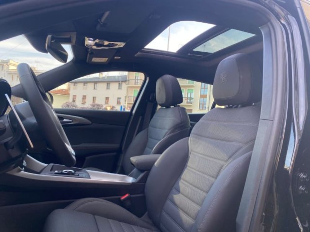 Alfa Romeo Tonale nuova a Cuneo (8)