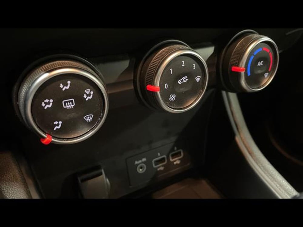 Renault Captur usata a Varese (6)