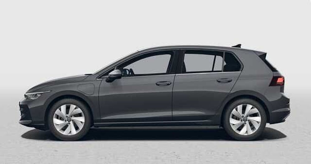 Volkswagen Golf nuova a Ravenna (2)