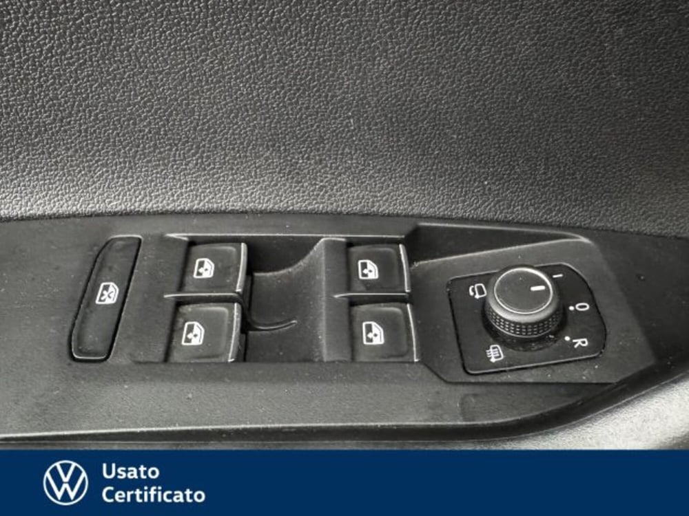 Volkswagen Taigo usata a Vicenza (11)