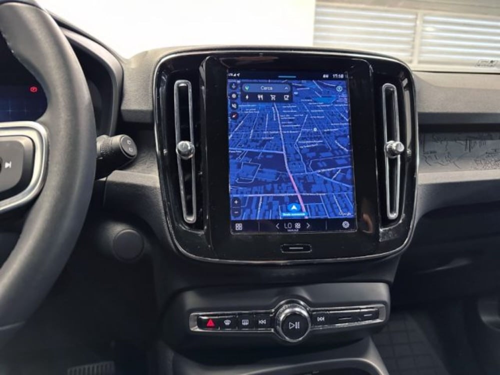 Volvo XC40 usata a Modena (8)