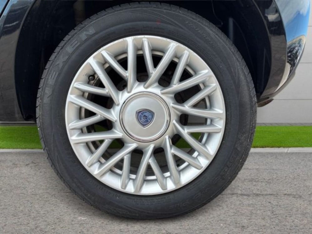 Lancia Ypsilon usata a Ancona (7)