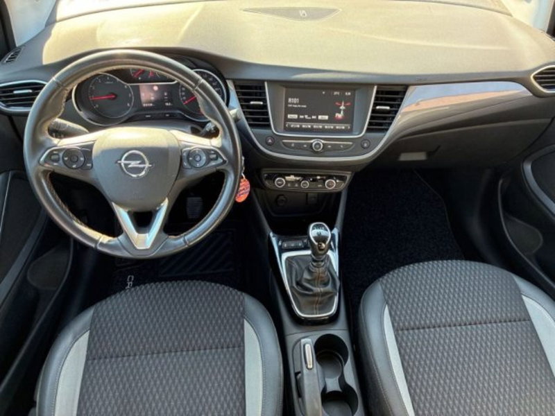Opel Crossland X usata a Ancona (11)
