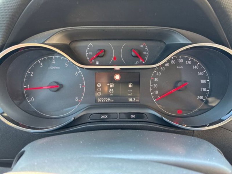 Opel Crossland X usata a Ancona (12)