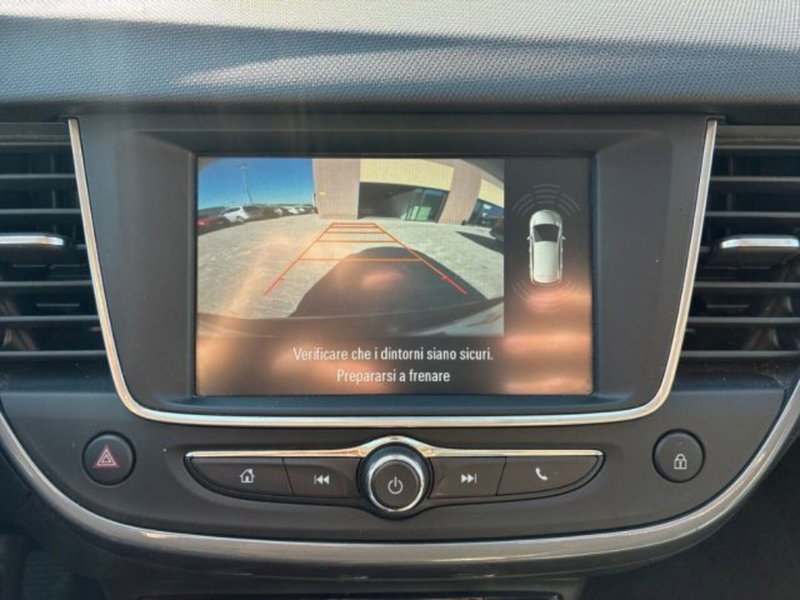 Opel Crossland X usata a Ancona (18)