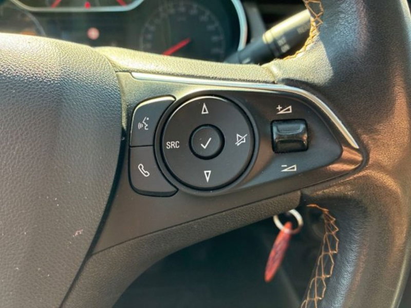 Opel Crossland X usata a Ancona (20)