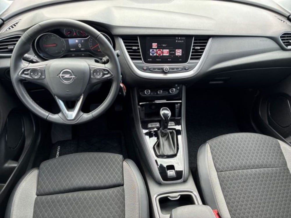 Opel Grandland X usata a Ancona (11)