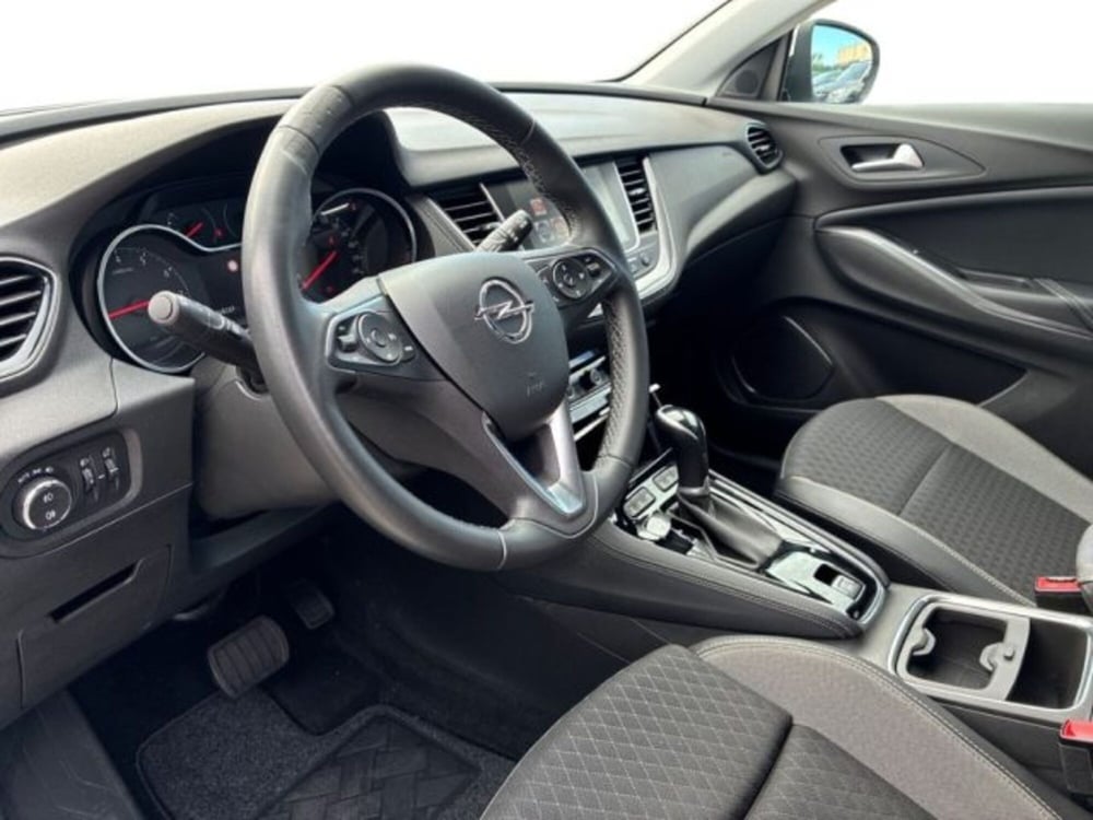Opel Grandland X usata a Ancona (9)