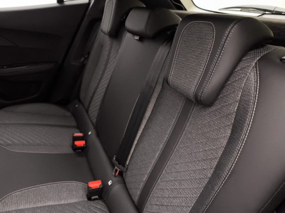 Peugeot 2008 nuova a Torino (15)