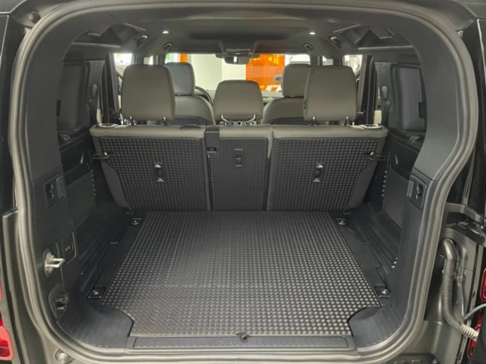Land Rover Defender usata a Cuneo (13)
