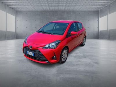 Toyota Yaris 1.0 72 CV 5 porte Cool del 2020 usata a Bari