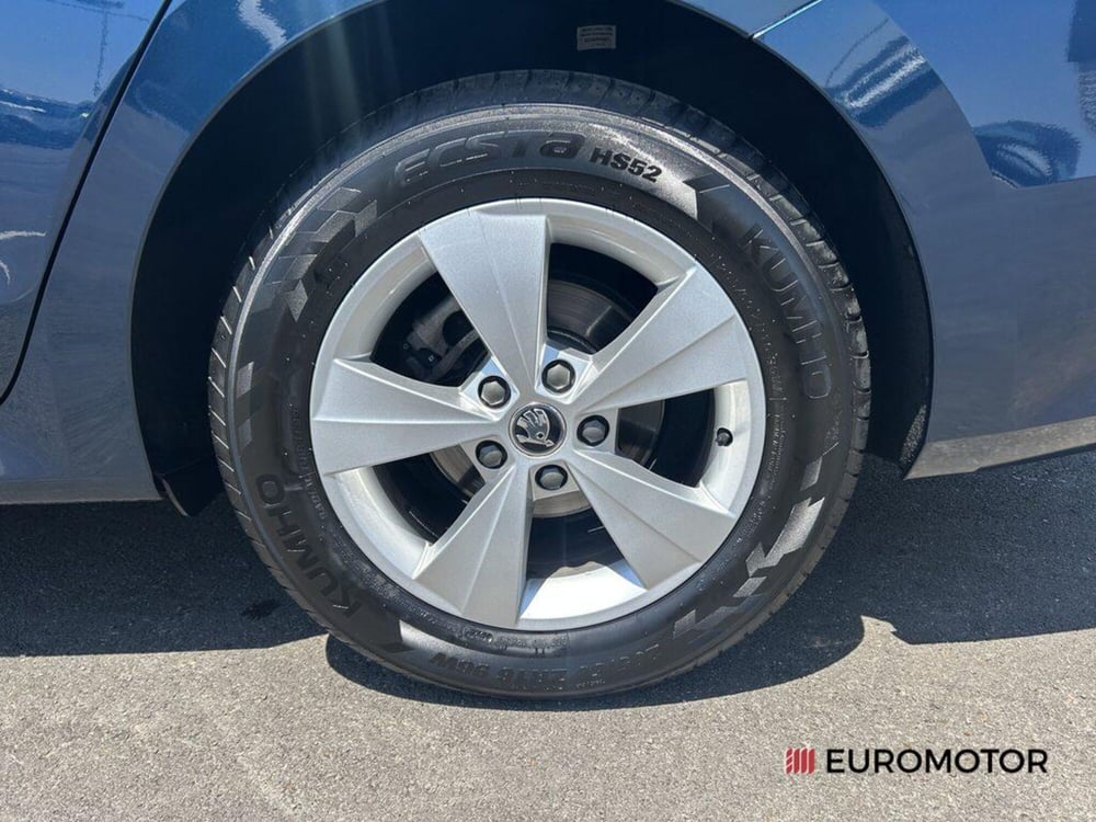Skoda Octavia Station Wagon usata a Bari (8)
