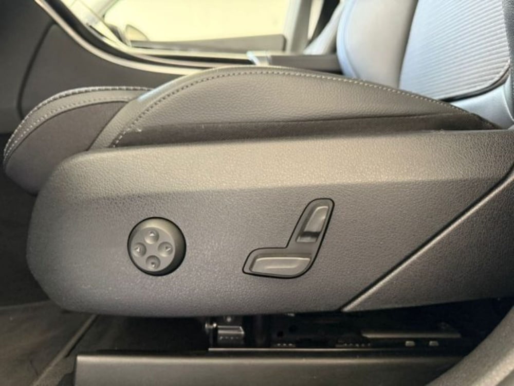 Mercedes-Benz GLC usata a Trapani (20)