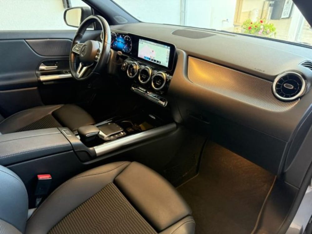 Mercedes-Benz GLA SUV usata a Trapani (9)