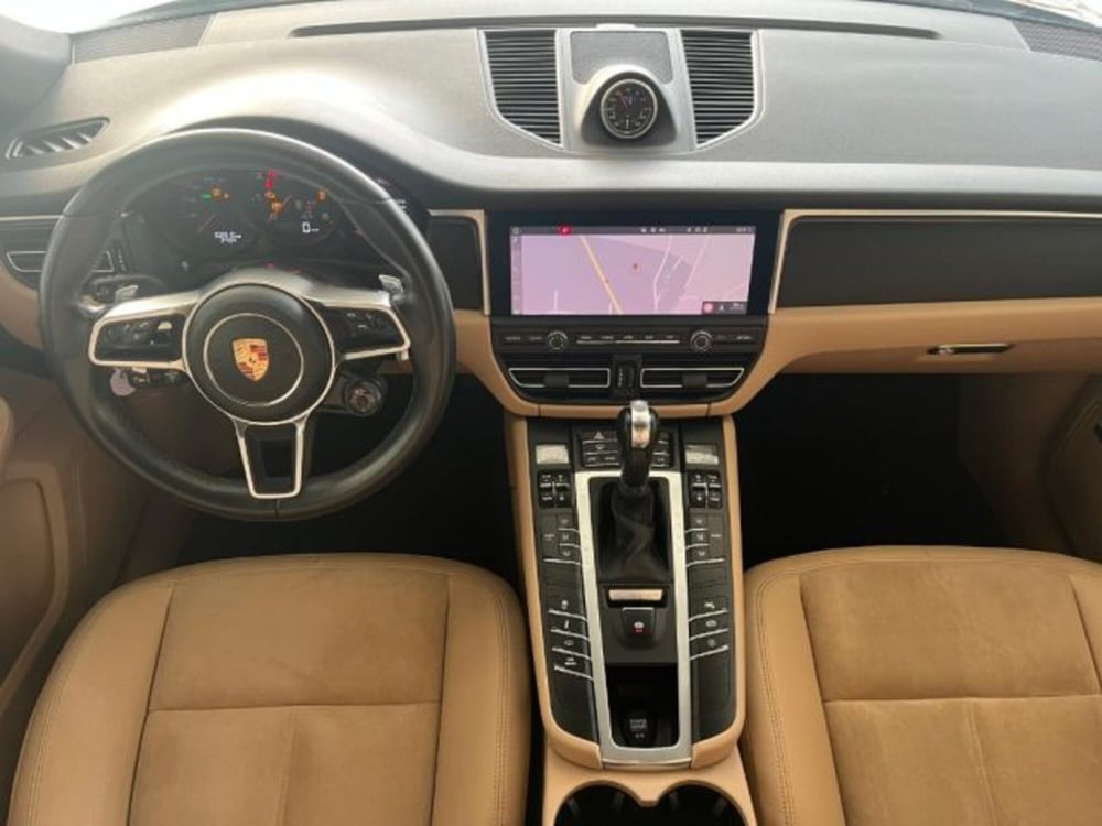 Porsche Macan usata a Trapani (16)