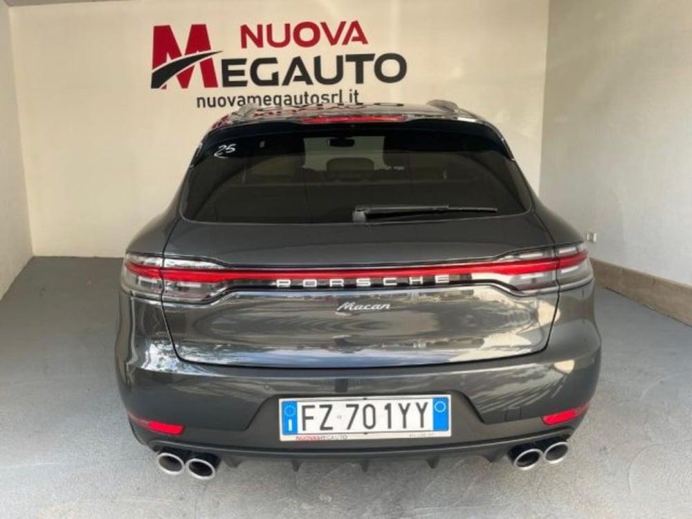 Porsche Macan usata a Trapani (19)