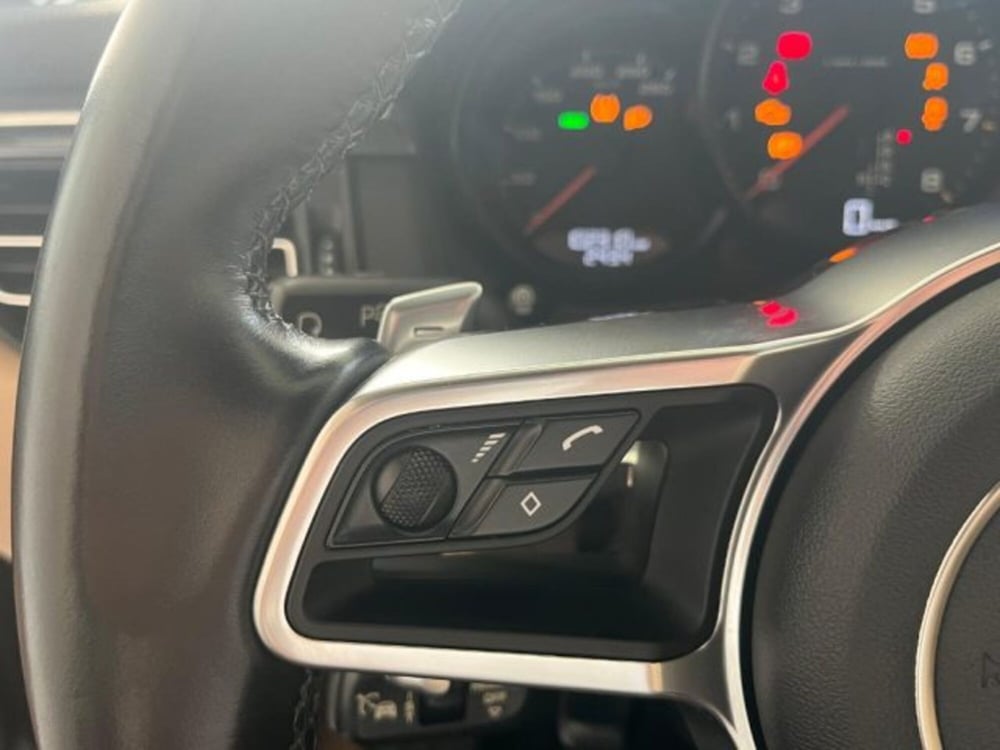 Porsche Macan usata a Trapani (8)