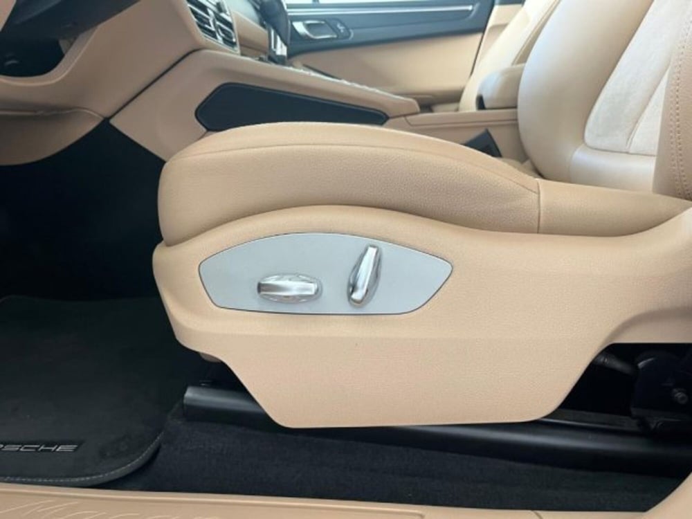 Porsche Macan usata a Trapani (9)
