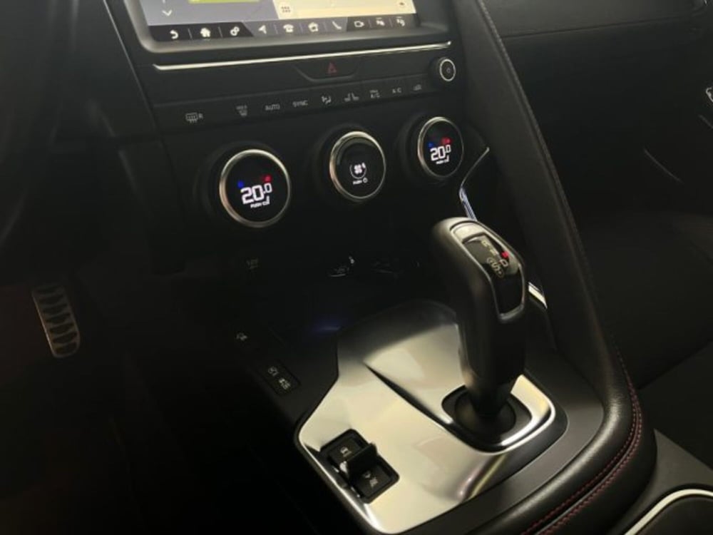 Jaguar E-Pace usata a Trapani (15)