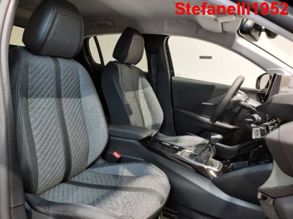Peugeot 208 nuova a Bologna (15)
