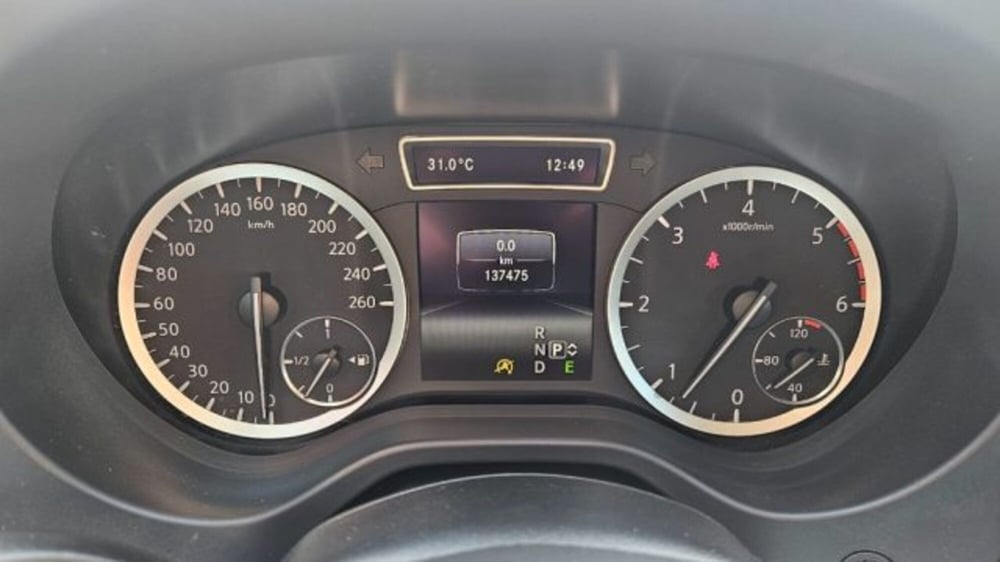 Infiniti QX30 usata a Lucca (14)