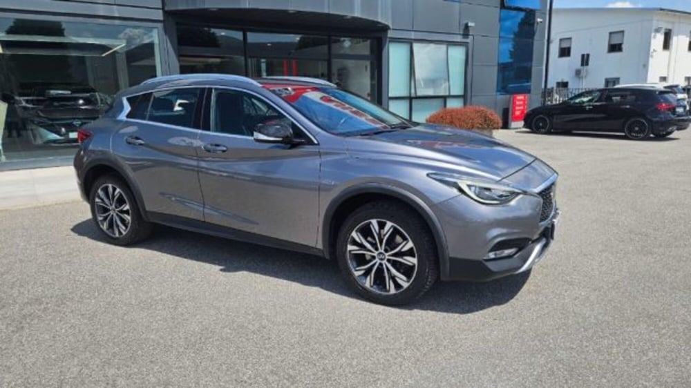 Infiniti QX30 usata a Lucca (2)