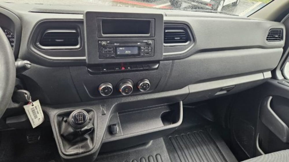 Nissan NV400 Furgone usata a Lucca (12)