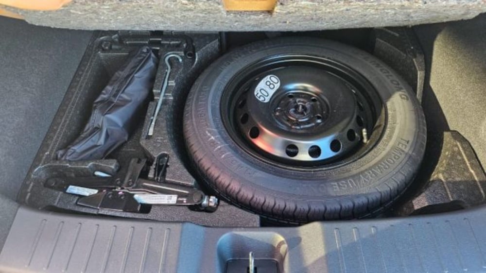Nissan Juke nuova a Lucca (9)