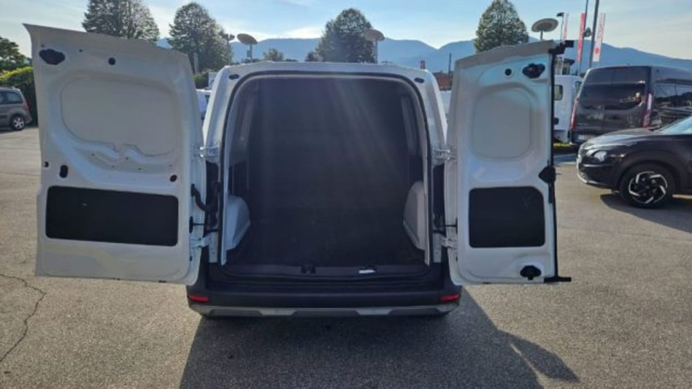 Nissan Townstar usata a Lucca (4)