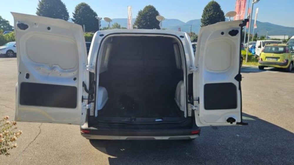 Nissan Townstar usata a Lucca (13)