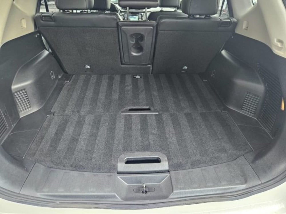 Nissan X-Trail usata a Lucca (8)