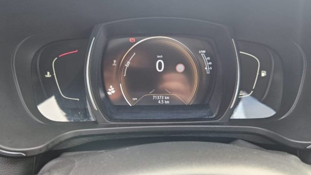 Renault Kadjar usata a Lucca (8)
