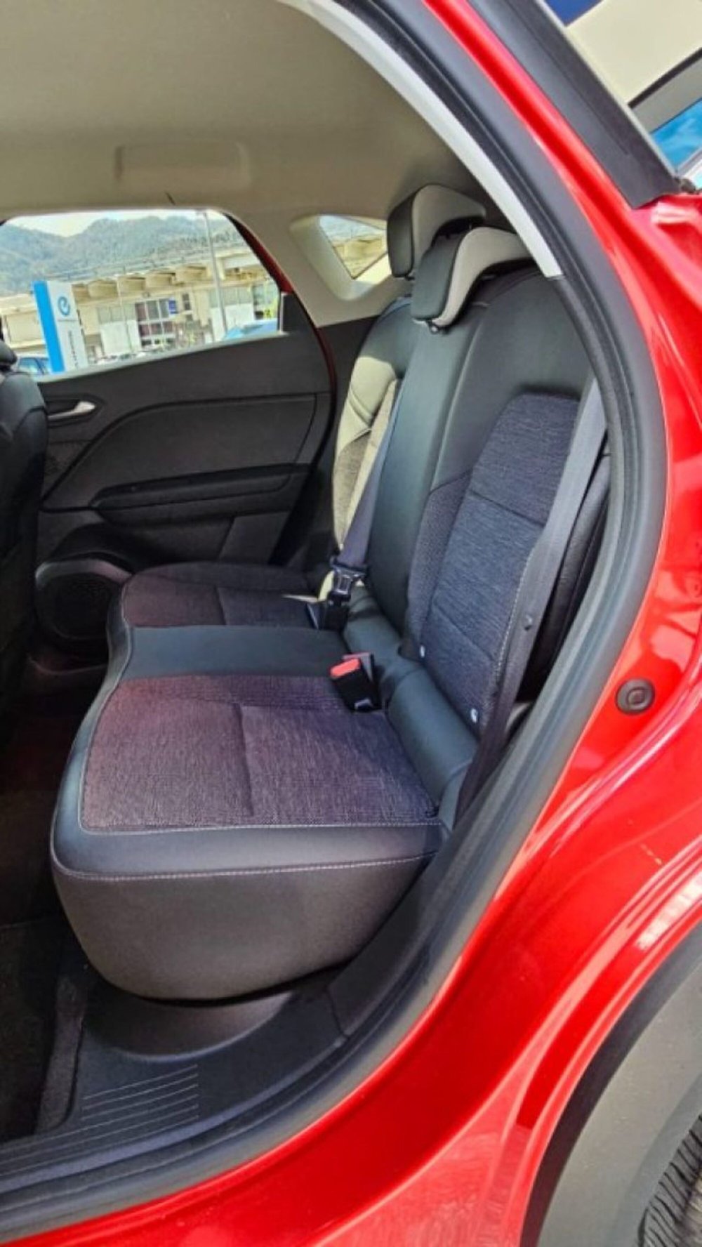 Renault Captur usata a Lucca (9)