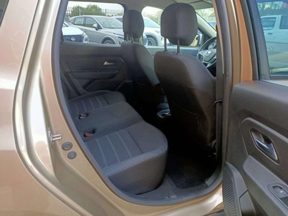 Dacia Duster usata a Firenze (7)