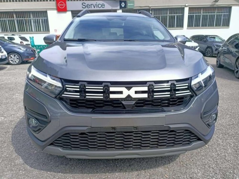Dacia Jogger nuova a Firenze (2)