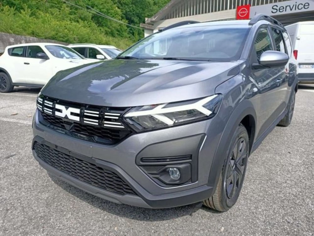 Dacia Jogger nuova a Firenze (3)