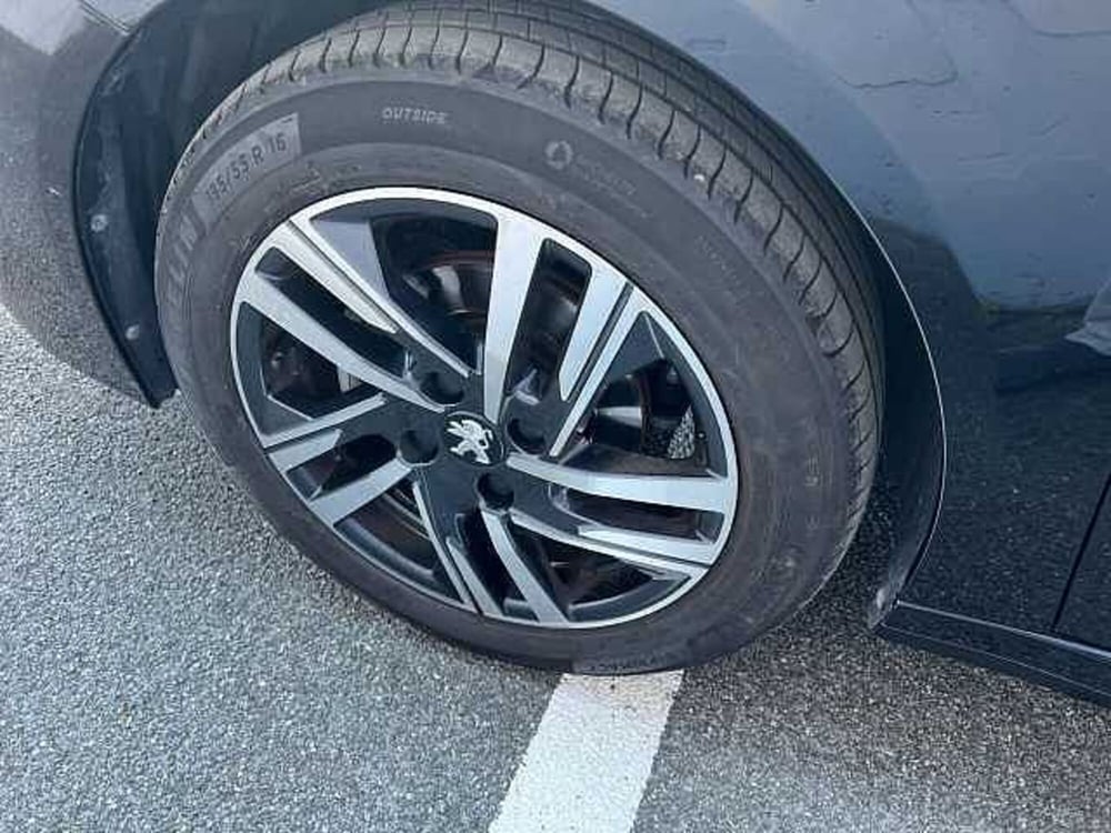Peugeot 208 usata a La Spezia (14)