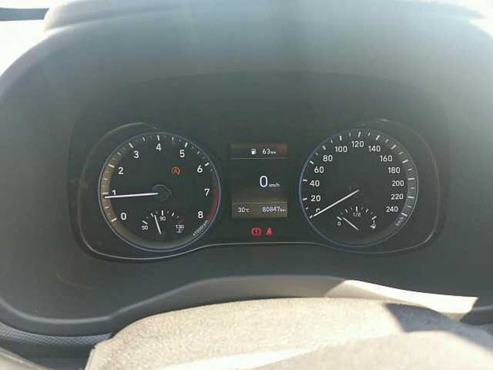Hyundai Kona usata a Roma (10)