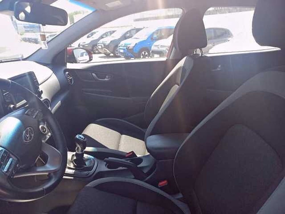 Hyundai Kona usata a Roma (7)