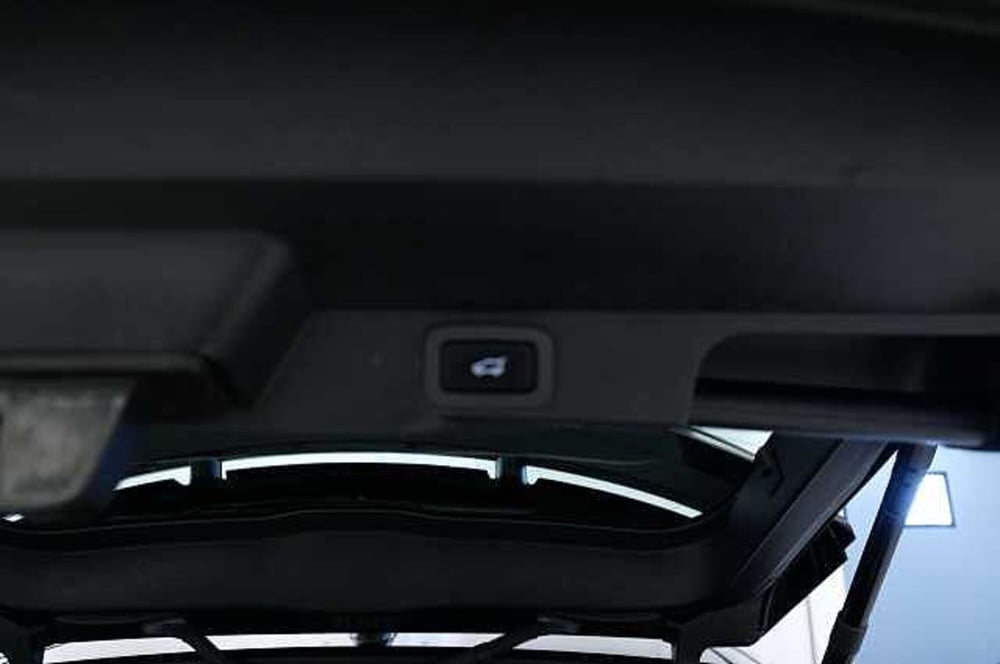 Land Rover Range Rover Sport usata a Mantova (11)