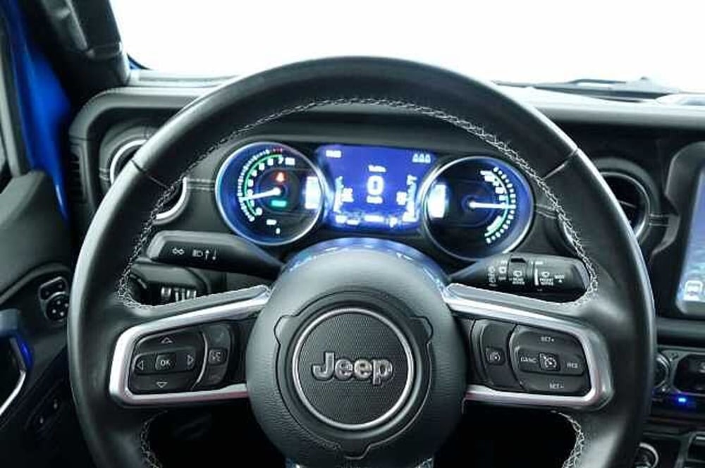 Jeep Wrangler Unlimited usata a Mantova (16)