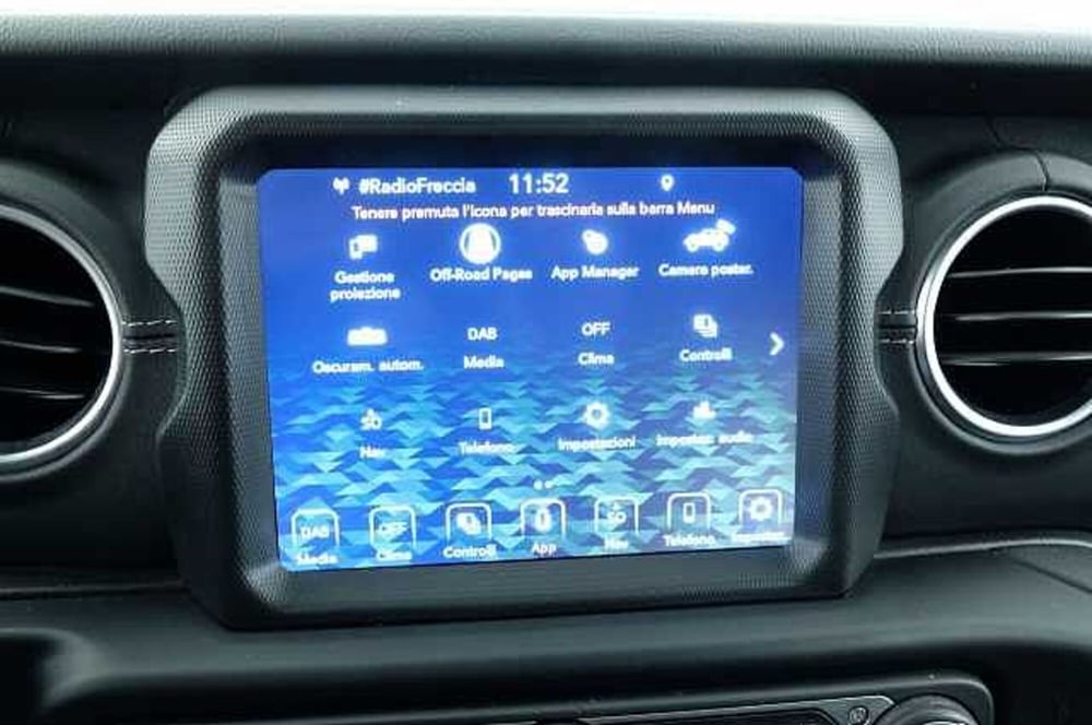 Jeep Wrangler Unlimited usata a Mantova (17)