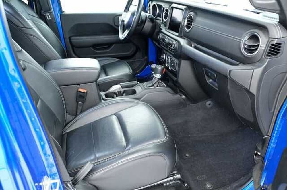 Jeep Wrangler Unlimited usata a Mantova (3)
