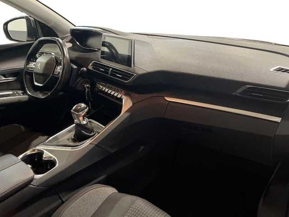 Peugeot 3008 usata a Salerno (15)